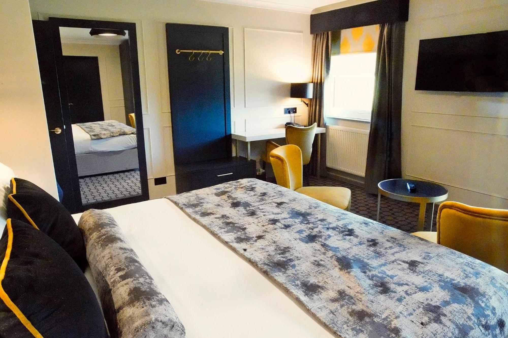 เดนแฮม โกรฟ Hotel เดนเนม ภายนอก รูปภาพ