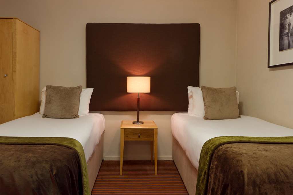 เดนแฮม โกรฟ Hotel เดนเนม ห้อง รูปภาพ